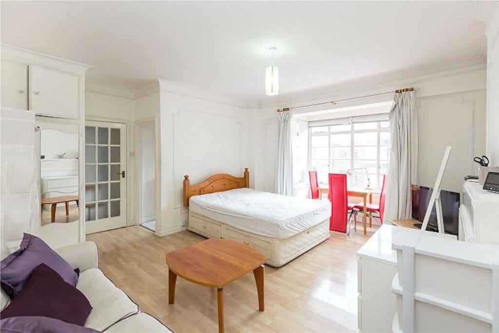 King-Sized Studio, 6Th Floor + Lift, Regent'S Park Лондон Екстер'єр фото